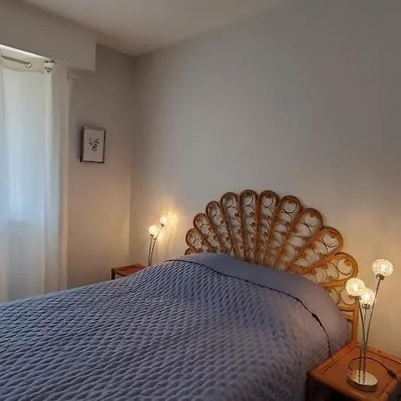 Apartment Port Frejus, Le Pre Saint Armand T2, 4 Personnes, Frejus